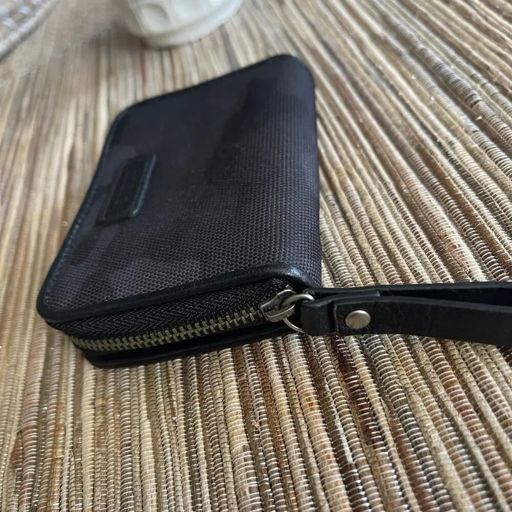 Burberry black label